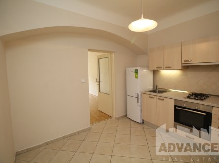 Pronájem bytu, 1+1, 32 m²