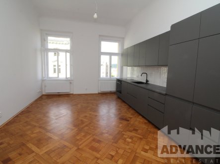 Pronájem bytu, 3+kk, 82 m²