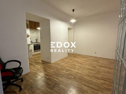 Pronájem bytu, 2+1, 44 m²