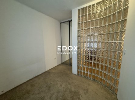 Pronájem bytu, 2+1, 44 m²