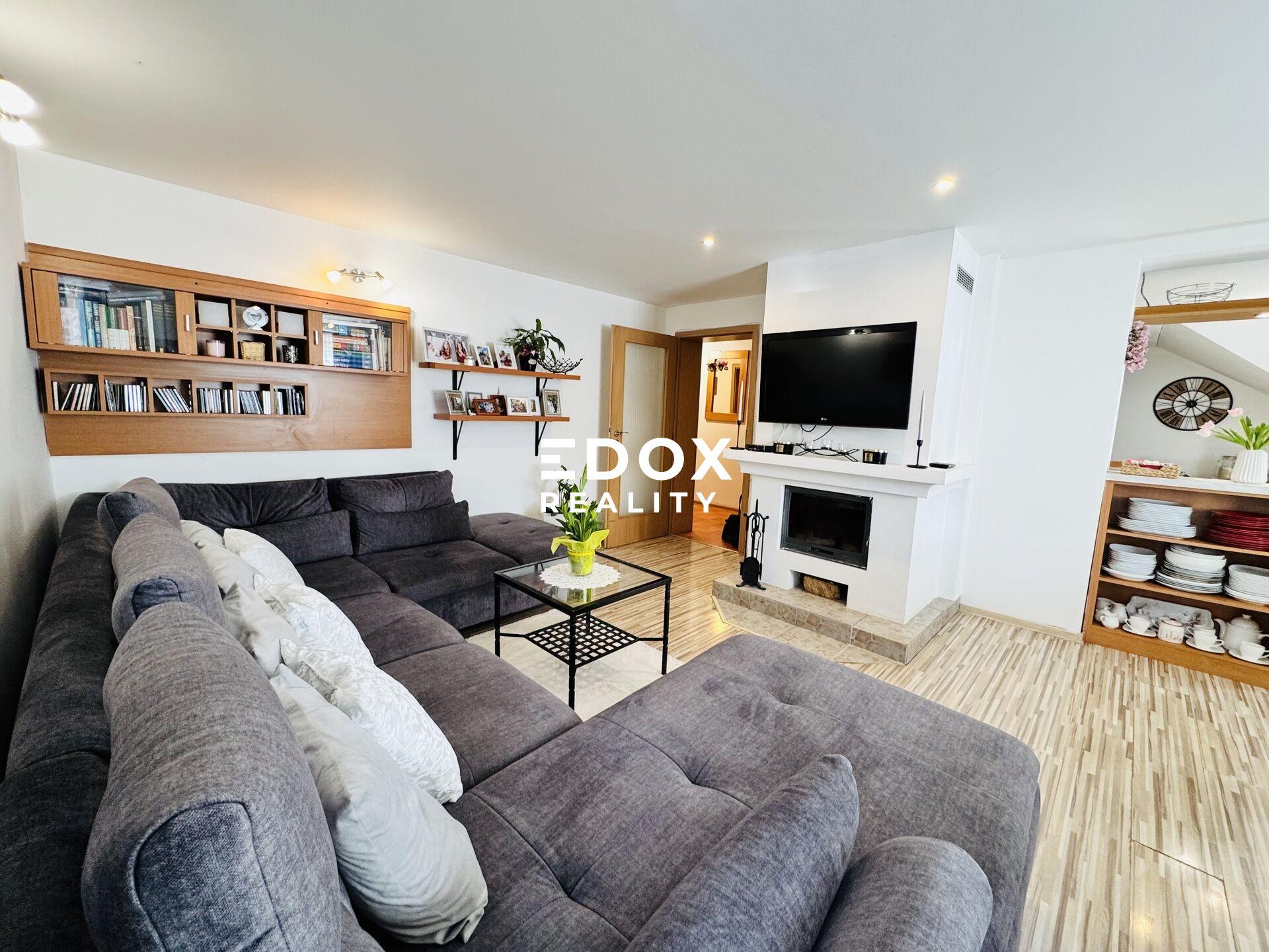 Prodej dvougeneračního RD, 5kk a 2+1, 200m2, pozemek 403m2, ve velmi žádané lokalitě -Benešov.