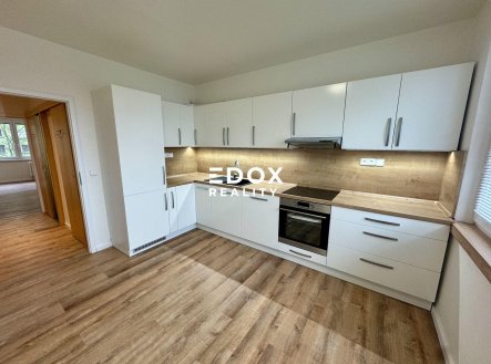 Pronájem bytu, 3+1, 79 m² obrázek