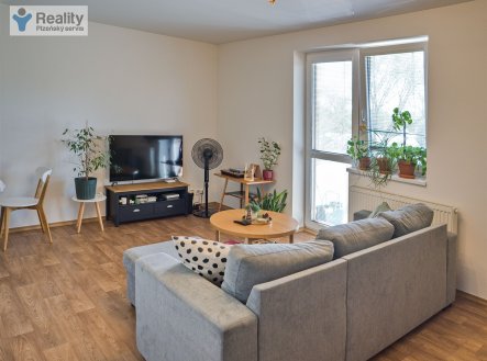 Pronájem bytu, 2+kk, 57 m²