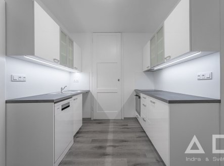 Pronájem bytu, 2+1, 63 m²