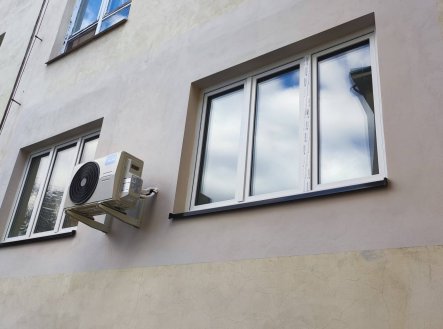Prodej kanceláře, 85 m²