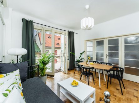 Pronájem bytu, 3+kk, 92 m²