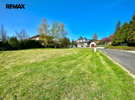 Prodej pozemku pro bydlení, 820 m² obrázek