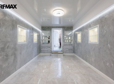 Prodej obchodní prostory, 72 m²