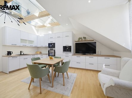 Prodej bytu, 5+kk, 193 m²