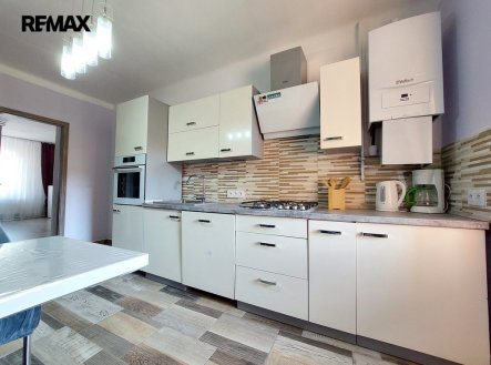 Prodej bytu, 1+1, 63 m²