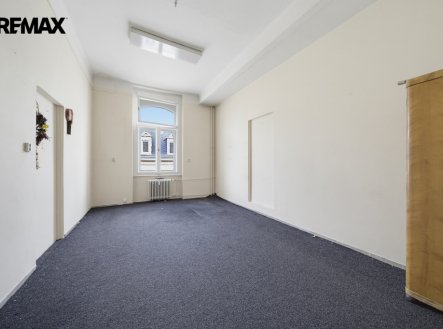Prodej kanceláře, 61 m²