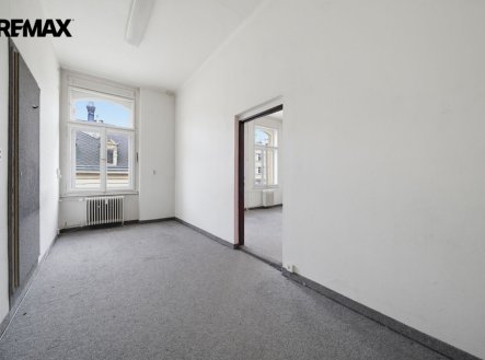 Prodej kanceláře, 61 m²