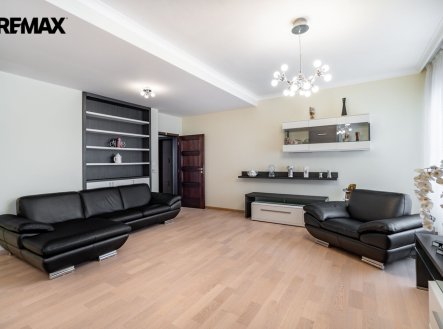 Prodej bytu, 4+kk, 171 m²