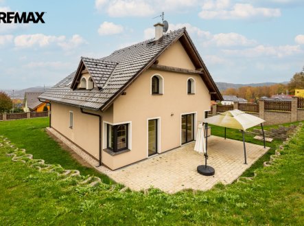 Prodej domu/vily, 205 m² obrázek