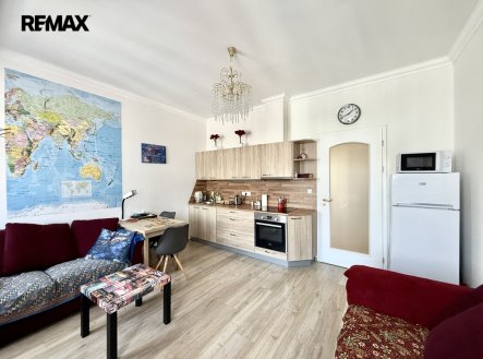 Pronájem bytu, 2+kk, 40 m²