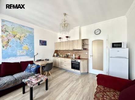 Pronájem bytu, 2+kk, 40 m²