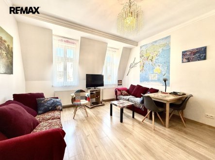 Pronájem bytu, 2+kk, 40 m²