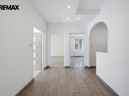 Prodej bytu, 4+1, 85 m²