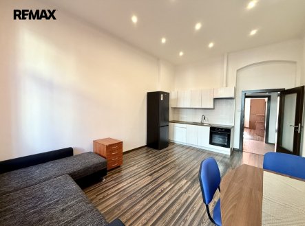 Pronájem bytu, 2+kk, 45 m²