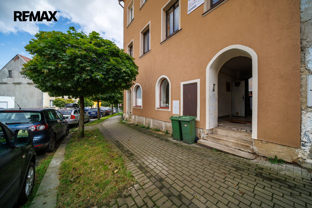 516a9015-hdr.jpg