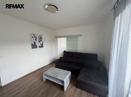 Pronájem bytu, 3+1, 65 m²