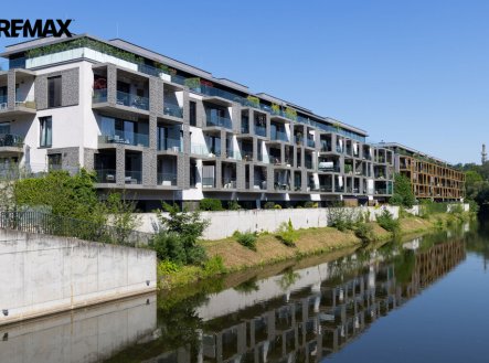 Pronájem bytu, 1+kk, 38 m²