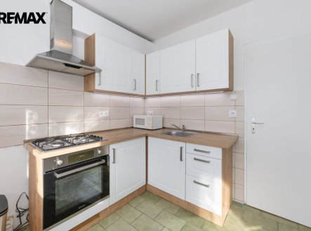 Pronájem bytu, 4+kk, 90 m²