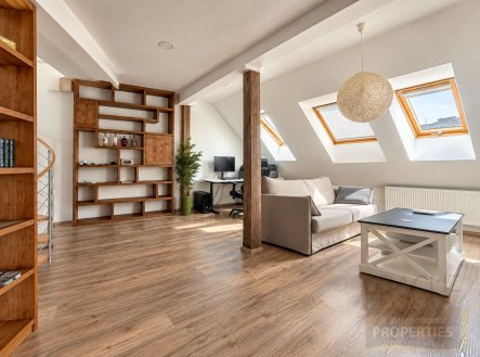 Prodej bytu, 2+1, 97 m²