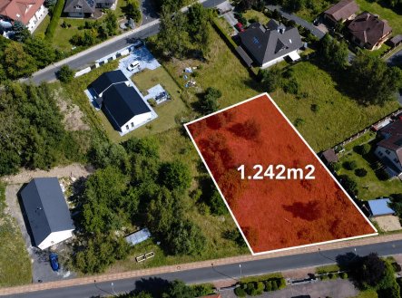 Prodej pozemku pro bydlení, 1 242 m²