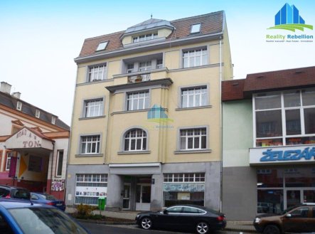 Pronájem obchodní prostory, 32 m²