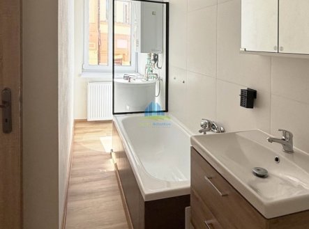Pronájem bytu, 2+kk, 55 m²