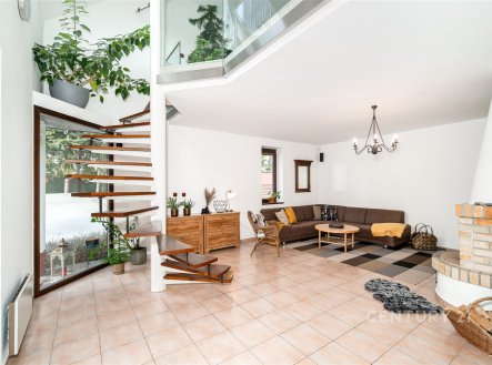 Prodej domu/vily, 330 m²