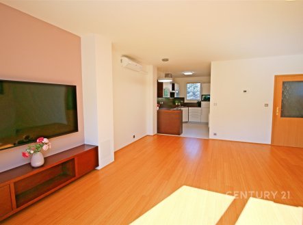 Pronájem domu/vily, 143 m²