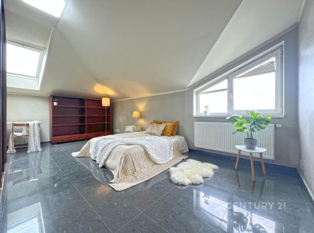 Prodej bytu, 2+kk, 86 m²