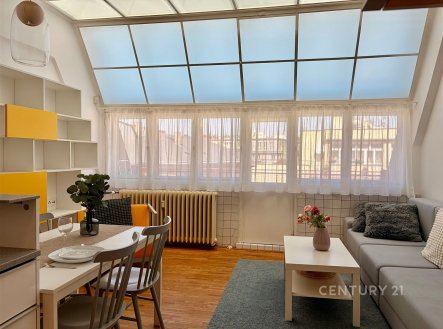 Pronájem bytu, 2+kk, 48 m²