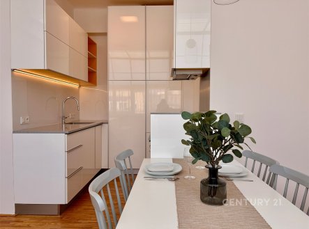 Pronájem bytu, 2+kk, 48 m²