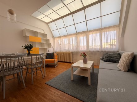 Pronájem bytu, 2+kk, 48 m²