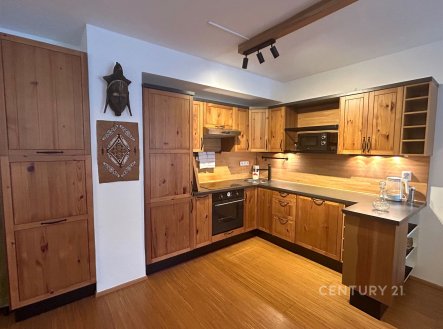 Pronájem bytu, 2+kk, 82 m²