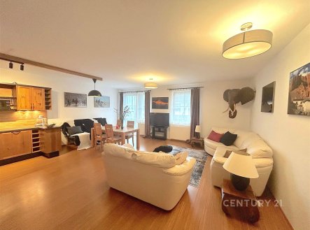 Pronájem bytu, 2+kk, 82 m²