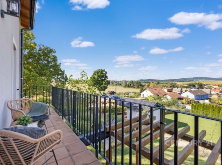 . | Prodej bytu, 3+kk, 82 m²