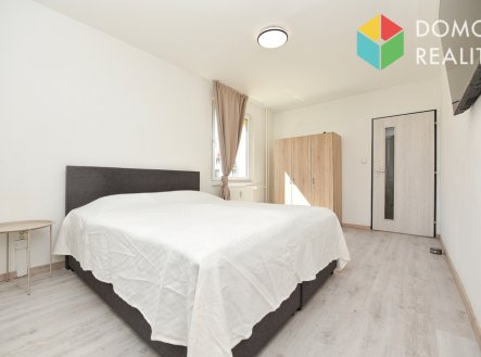 Pronájem bytu, 3+1, 78 m²