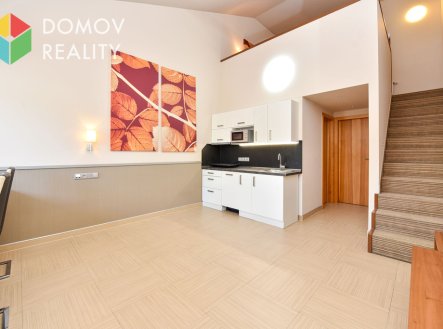 Pronájem bytu, 2+kk, 42 m²