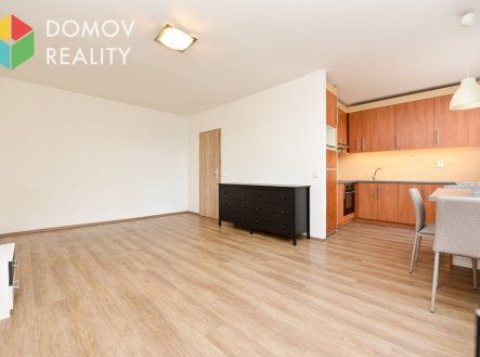 Pronájem bytu, 1+kk, 29 m²