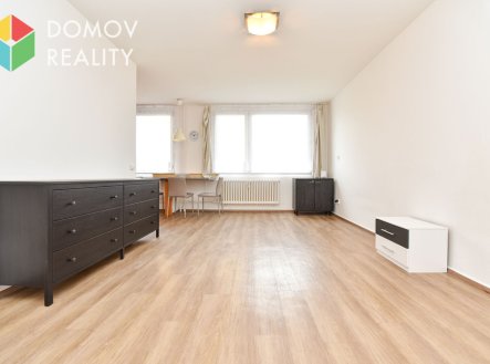 Pronájem bytu, 1+kk, 29 m²