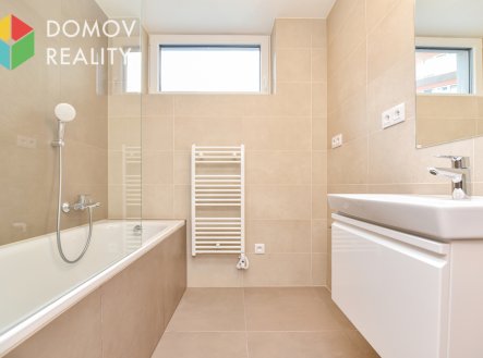 Pronájem bytu, 2+kk, 68 m²