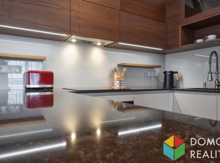 Prodej bytu, 4+kk, 143 m²