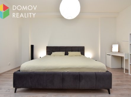 Pronájem bytu, 3+kk, 110 m²