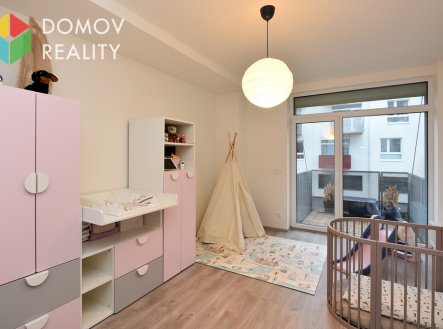 Pronájem bytu, 3+kk, 110 m²