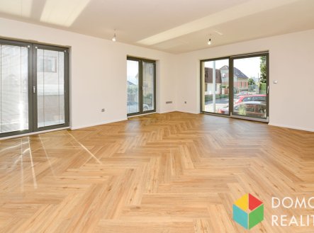 Pronájem bytu, 2+kk, 52 m²