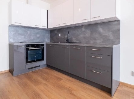 Pronájem bytu, 2+kk, 53 m²